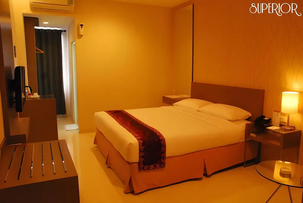 Executive Suite with City View